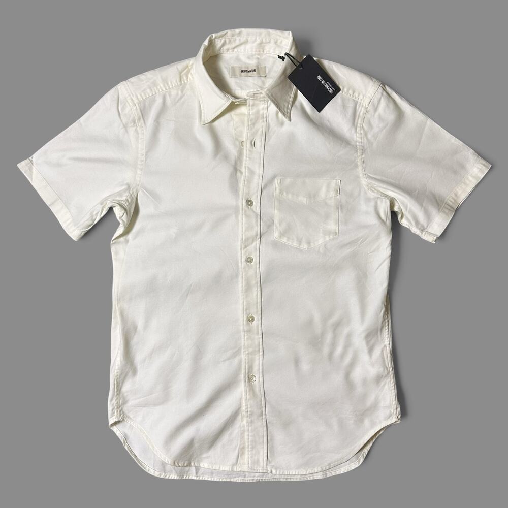 Buck Mason Short Sleeve Button-Down Shirt in Off-White/Cream